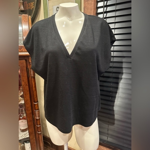 Zara Tops - EUC Zara cup sleeve black shirt casual look